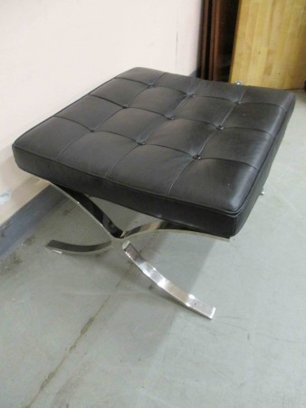 6463 - Pall Barcelona model  62 x 57 cm V - 38 cm  -  4 500 kc